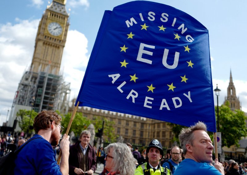 Više od polovice Britanaca sada želi ostati u EU