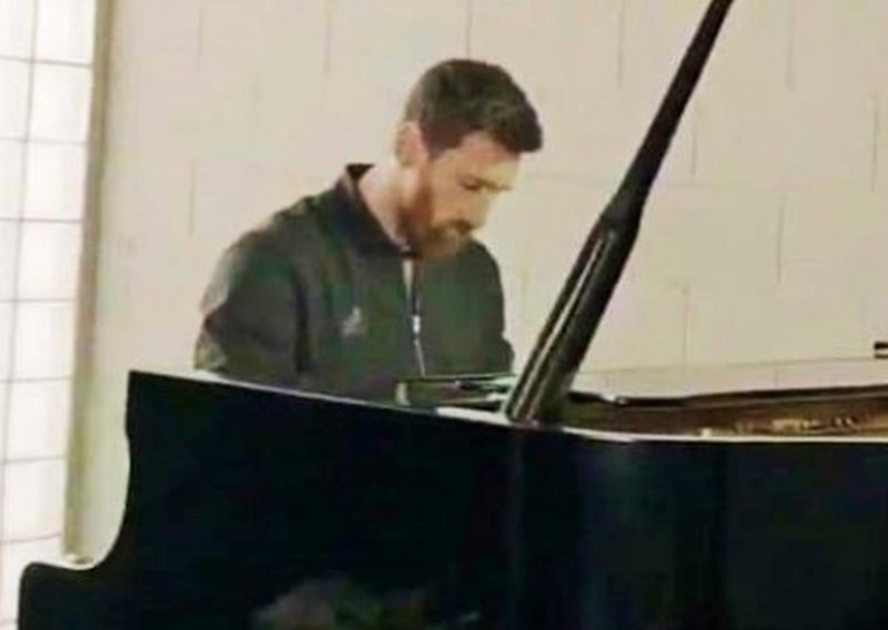 Svestrani Leo Messi: velemajstor na terenu, virtuoz za klavirom
