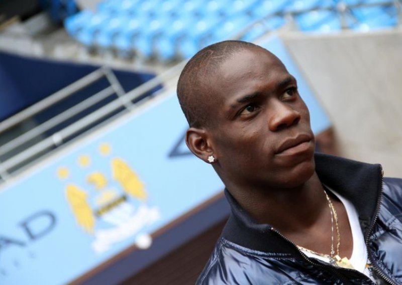 Balotelli postao kandidat za piromana godine