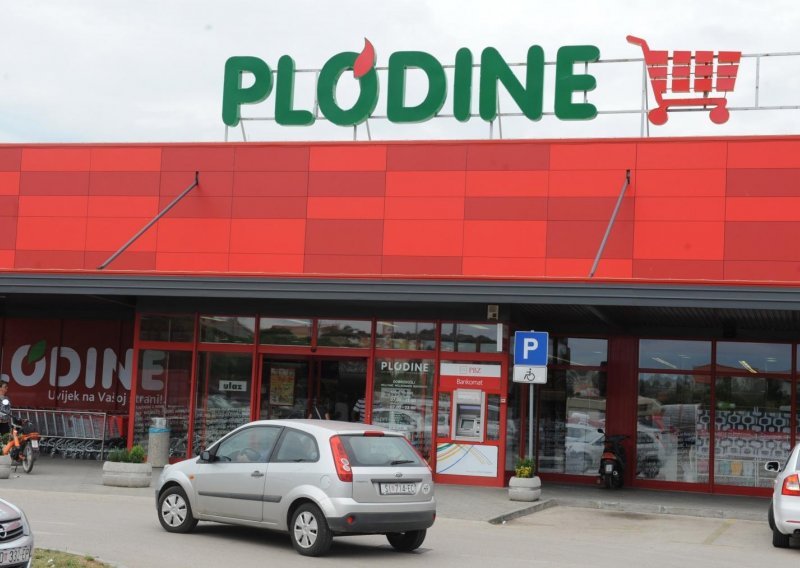 Plodine otvorile 81. prodajni centar i zaposlile 45 radnika