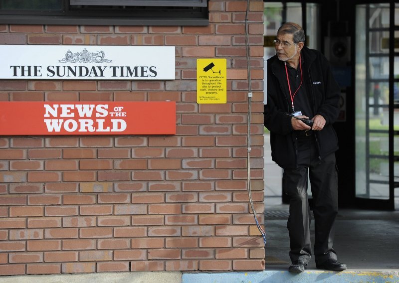 Murdoch zatvara tabloid News of the World