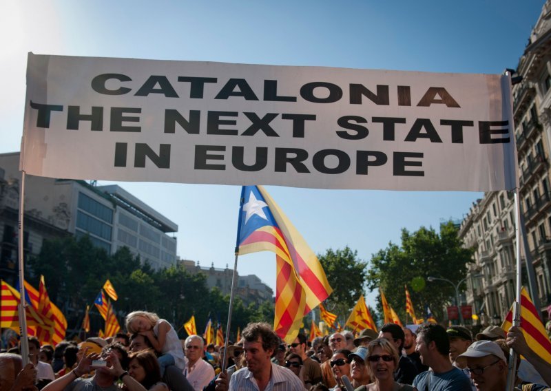 Unatoč prijetnjama, Katalonci ne odustaju od neovisnosti. Hoće li konačno uspjeti?