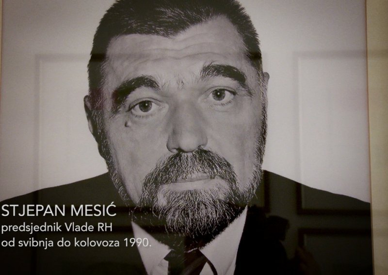 'Hrvatski premijeri osobno': Dosadan početak serijala, ništa novo o Mesiću