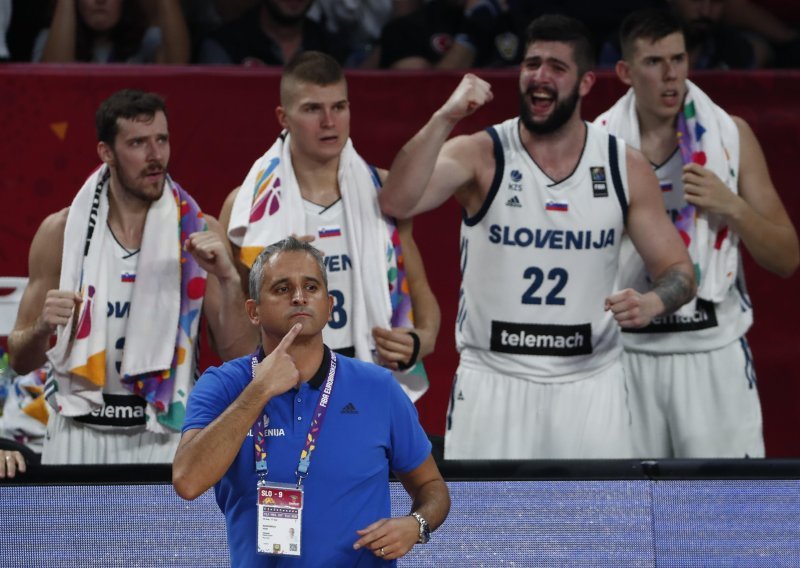 Poslije slavlja tuga; slovenska košarka doživjela dva bolna udarca