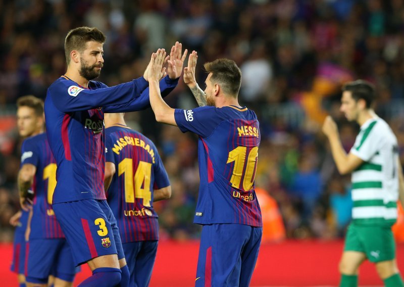 Zastrašujuća Barcelona i raspucani Messi pregazili Eibar