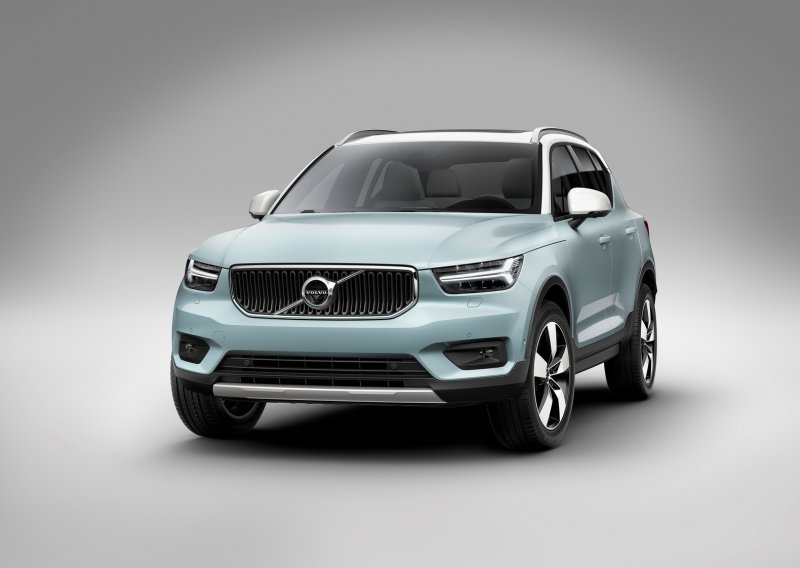 Volvo lansirao najmanji SUV XC40, kupovat ćemo ga kao mobitele