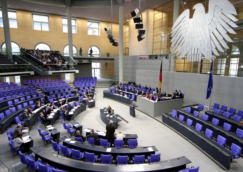 Bundestag prihvatio Marakeški sporazum ali uz dodatni dokument