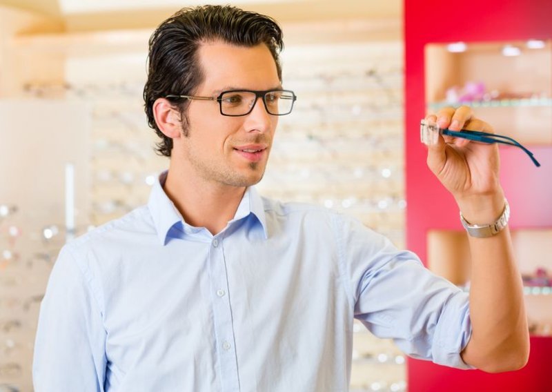 Tri stvari koje trebate uzeti u obzir pri kupovini naočala