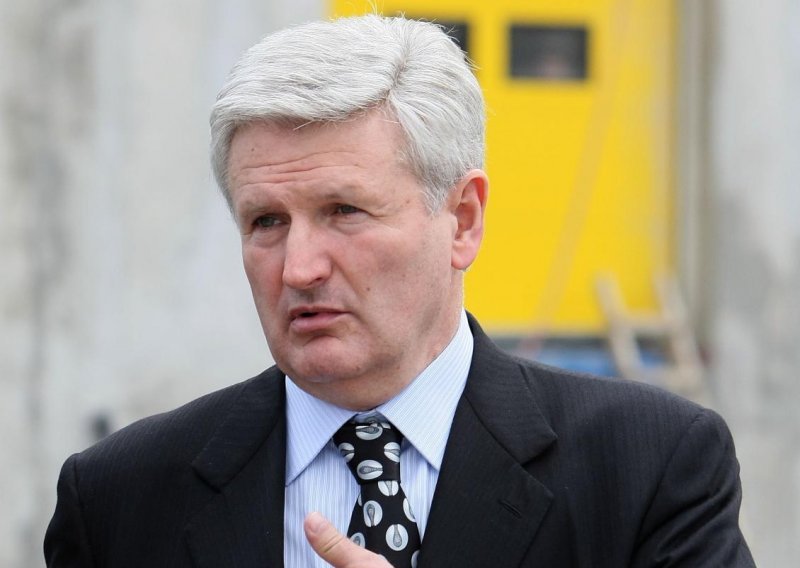 Todorić: Vlada je Agrokor predala Knightheadu