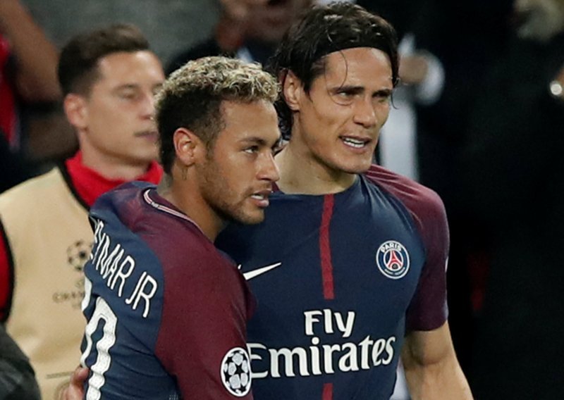 Potop Bayerna u Parizu; za PSG su zabili Dani Alves, Cavani i Neymar