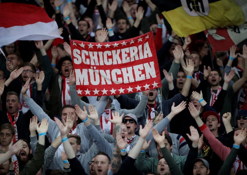 Transparent na utakmici Lige prvaka zbog kojeg se Europa mora dobro zamisliti