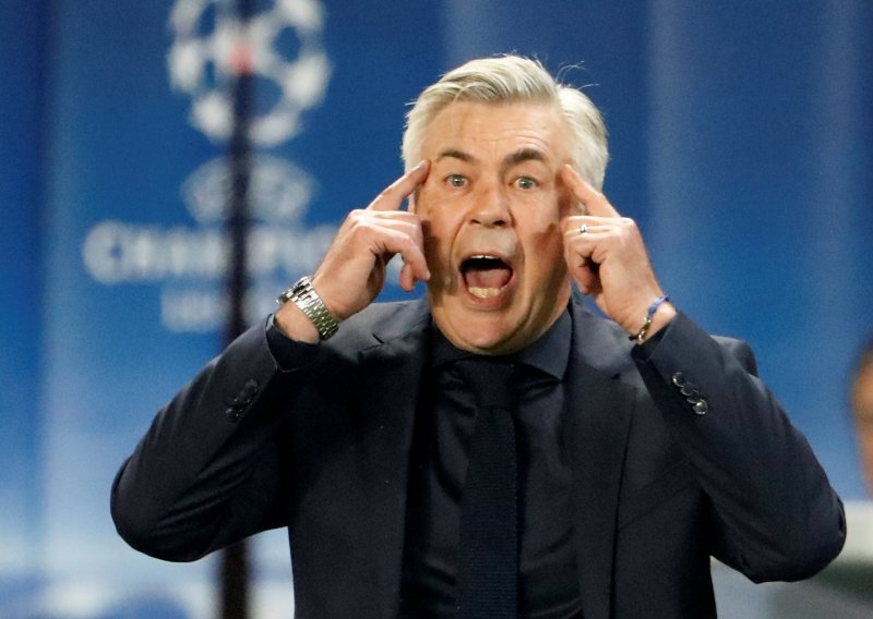 'Bomba' iz Münchena, Carlo Ancelotti prekrižen