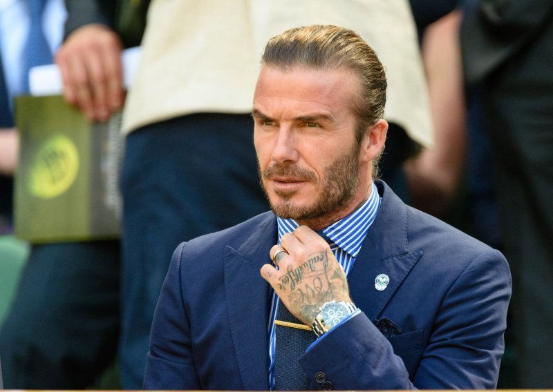 Jadni Beckham! Sinovi ga 'otkantali', pa nogometno znanje prenosi njoj?!