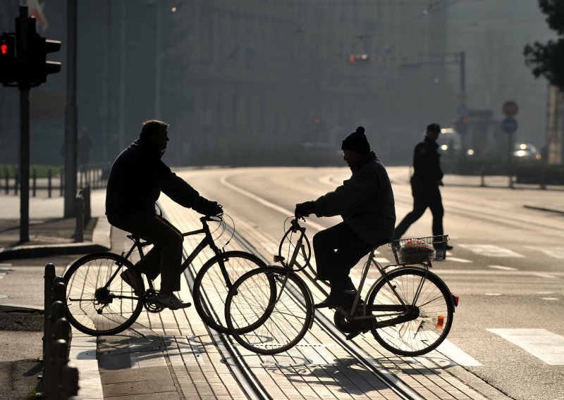 Ledeno nedjeljno jutro: Temperature blizu nule, no ostatak dana će biti prekrasan