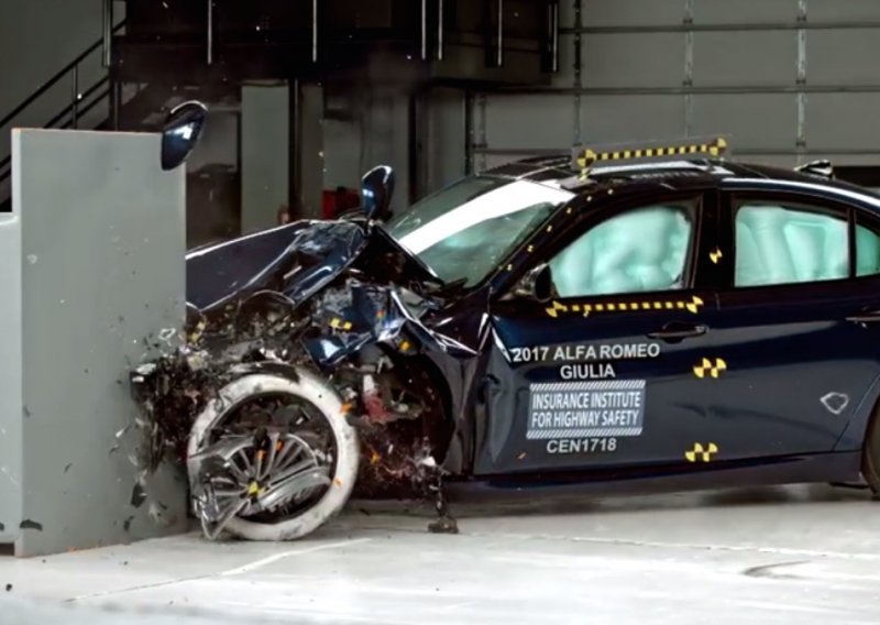 Alfa Romeo Giulia pokazala kako se svladava najzahtjevniji crash test