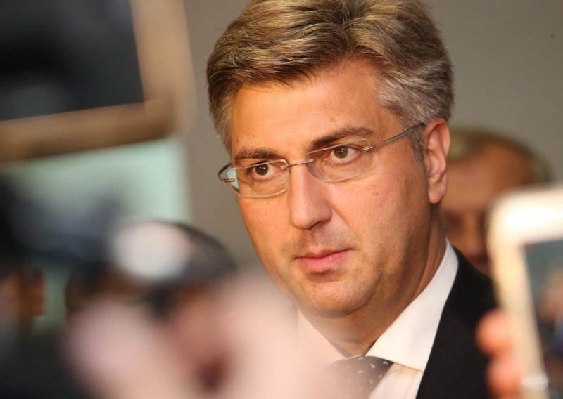 Plenković: Ide se u izbor savjetnika za rješavanje Ine