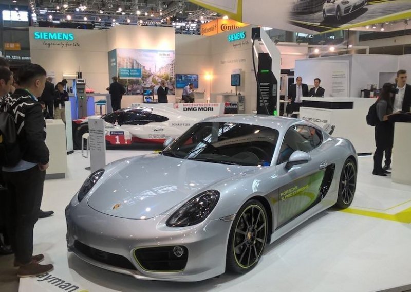 80 posto baterije za 15 minuta? Ovo je električni Porsche Cayman