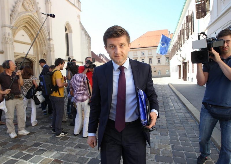 Marić kaže da je teško bilo što garantirati pa tako i da građani neće platiti ni lipe za Agrokor