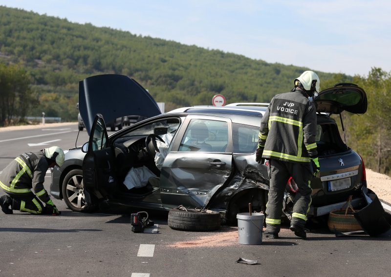 Krš i lom na vodičkoj obilaznici