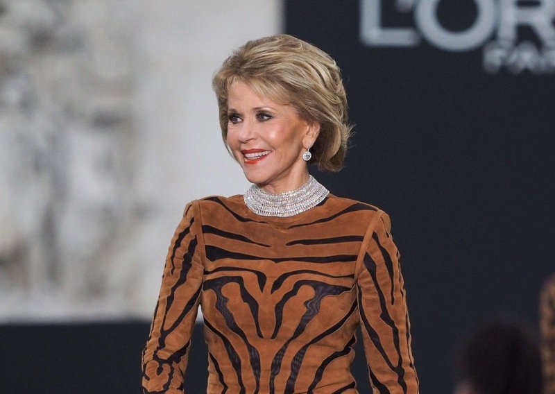 Jane Fonda u 79. neretuširana krasi naslovnicu