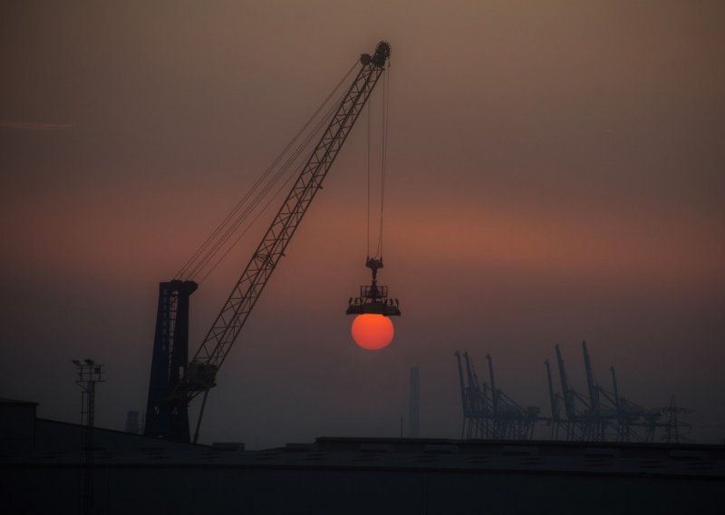 Britancima zbog Ophelije sunce zašlo u podne