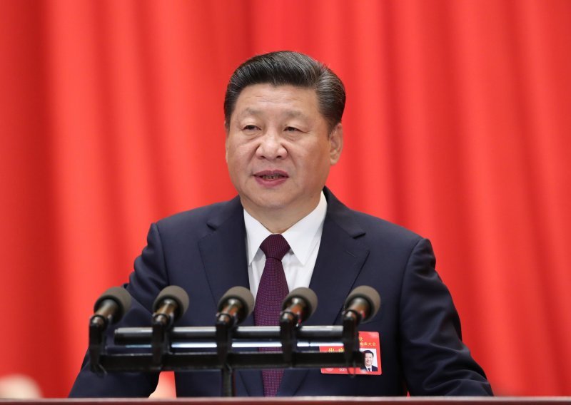 Viralna kineska videoigra mjeri koliko brzo plješćete predsjedniku Xiu Jinpingu