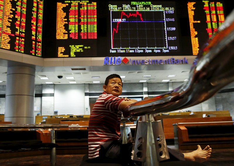 Kineska narodna banka preplavila tržište s 20 milijardi dolara