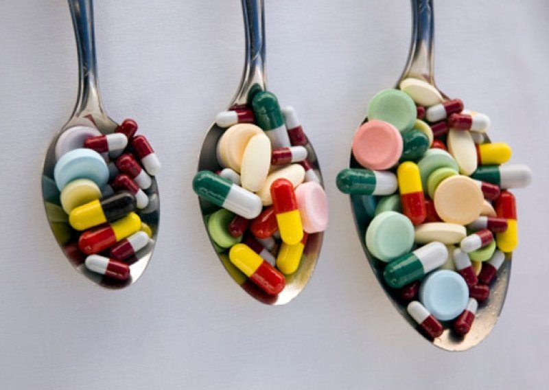 Antibiotik azitromicin povećava rizik od smrti?