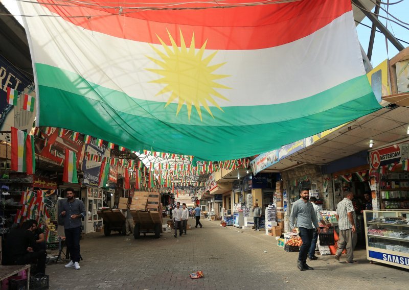 Iračani  od kurdskih boraca preuzeli njihov posljednji sektor u Kirkuku