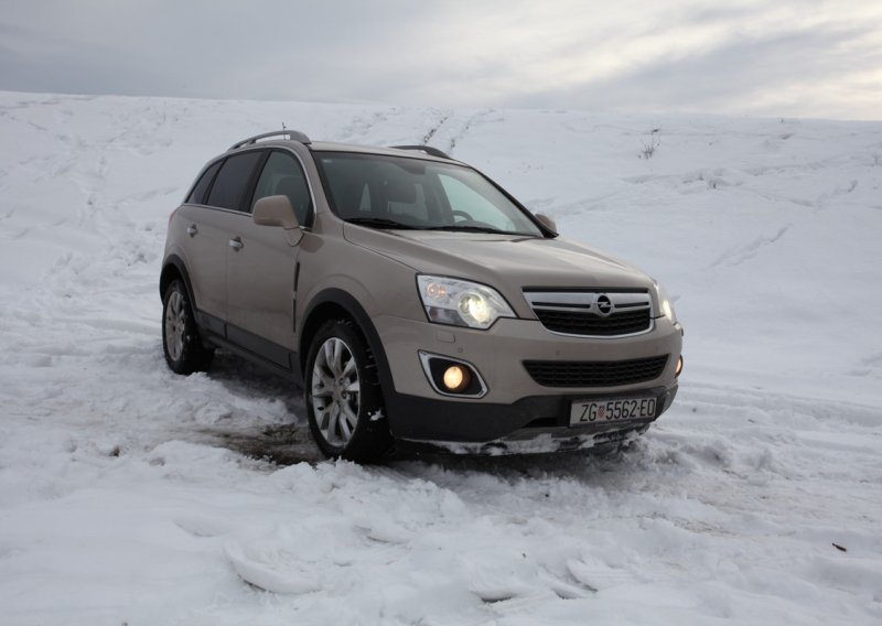 Opel Antara 2.2 CDTi Cosmo - Snježna kraljica