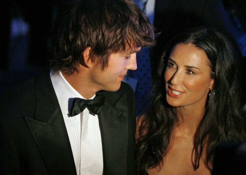 Ashton Kutcher i Demi Moore planiraju imati dijete?