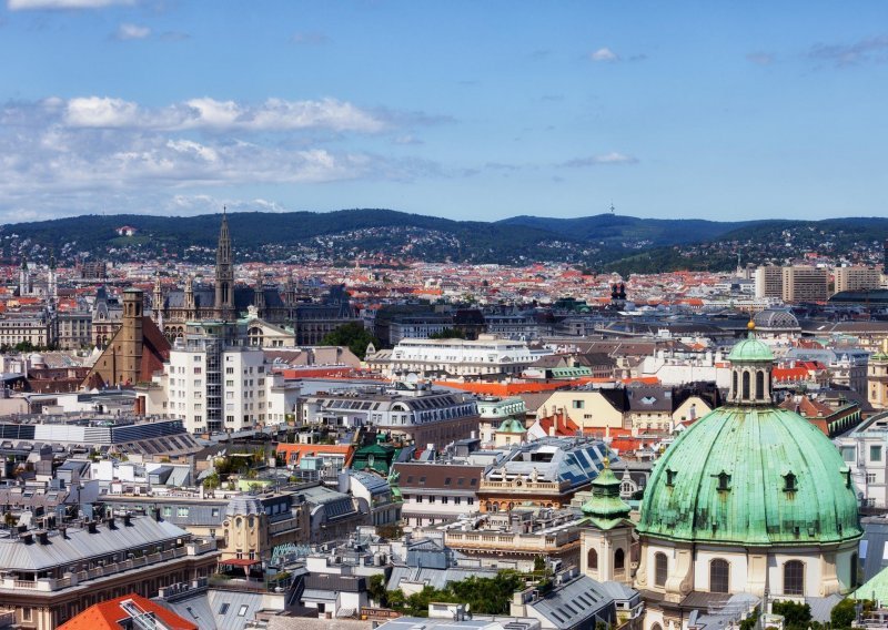 Pola milijuna Austrijanaca traži zabranu pušenja