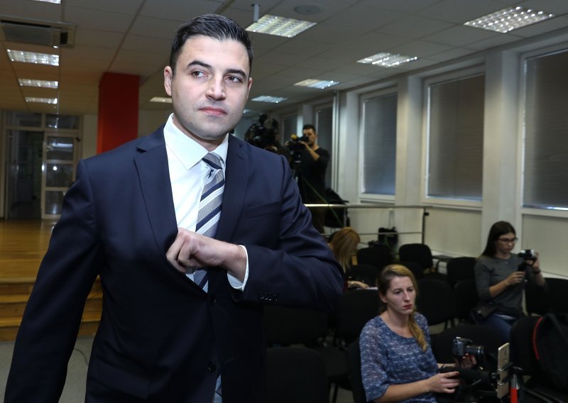 Bernardić: Predsjednica je s pravom kritizirala Vladu