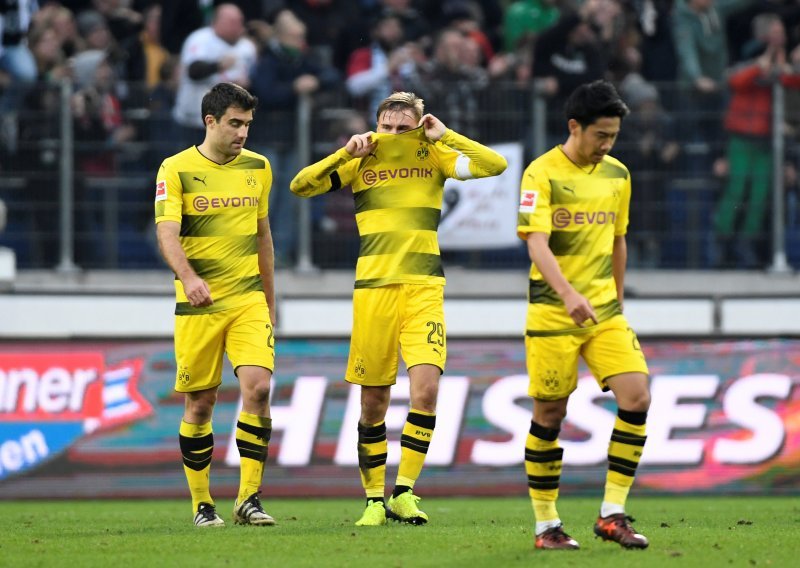 Težak poraz Borussije Dortmund, Bayern opet s igračem više slomio Leipzig