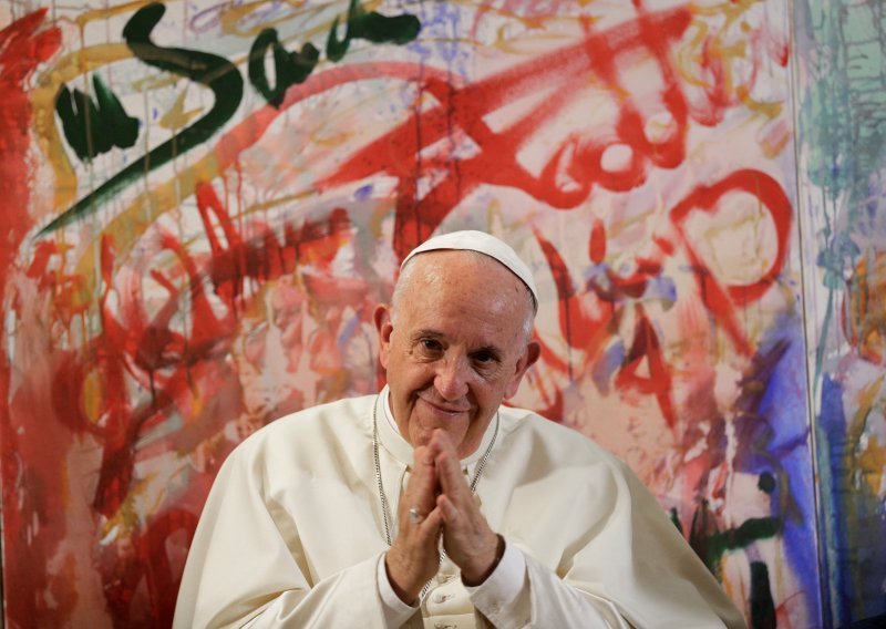 Papa snažno kritizirao 'sterilnost' Europe i napuštanje kršćanskih korijena