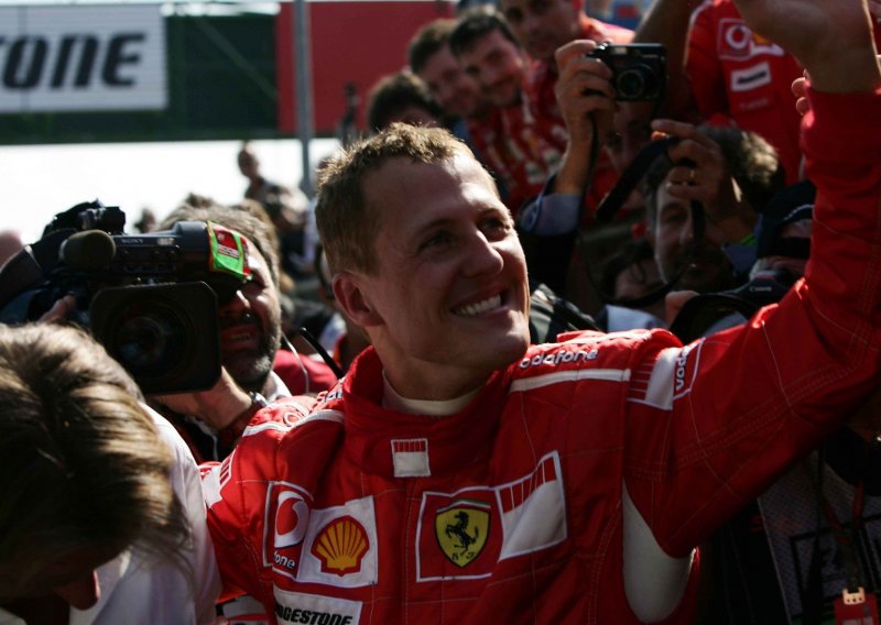Emotivan trenutak Michaela Schumachera; fanovi zbog fotke na rubu suza
