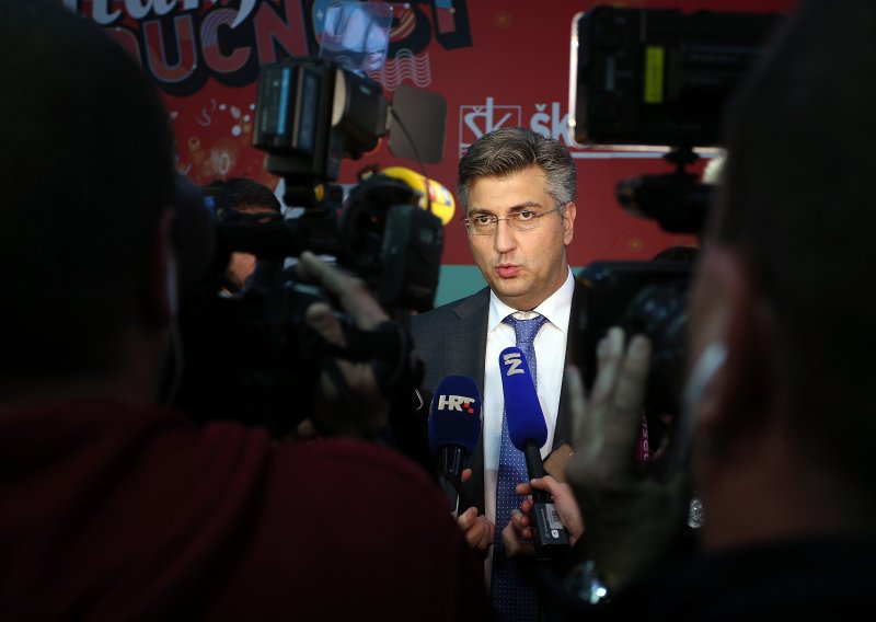 Plenković najavio obračun s neozbiljnim saborskim zastupnicima
