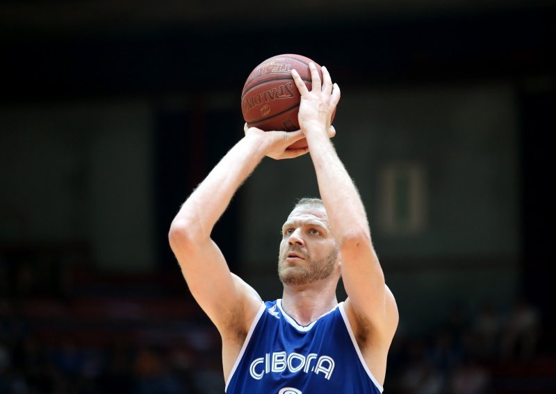 Cibona se osramotila protiv Analitice, a Žorić napustio klub!