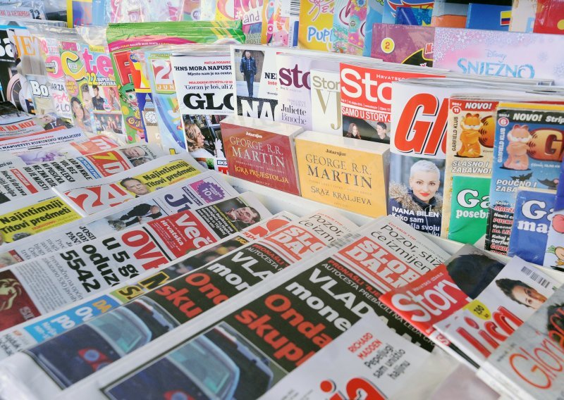 Novine se sve manje prodaju, pad prihoda i od oglašavanja