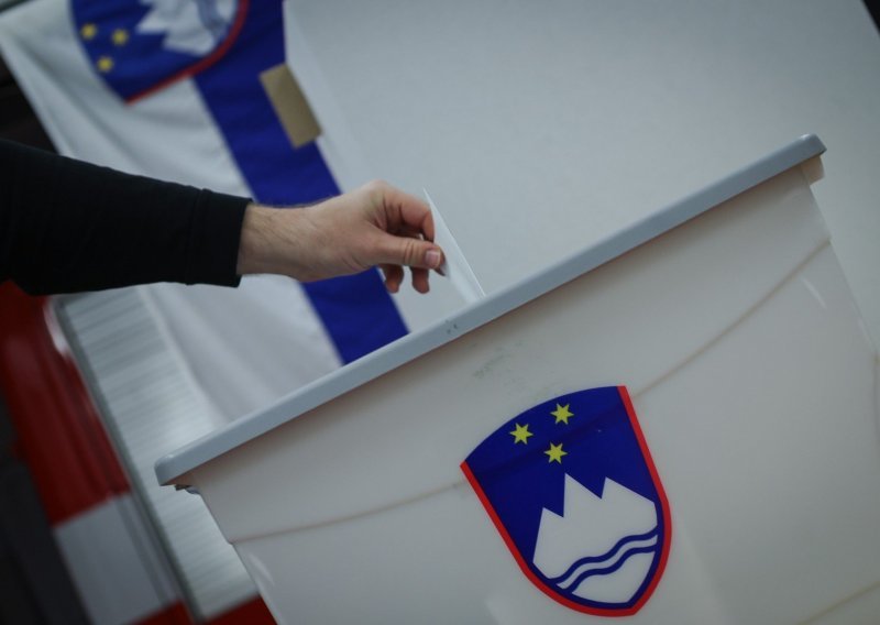 Parlamentarni izbori u Sloveniji bit će 3. lipnja