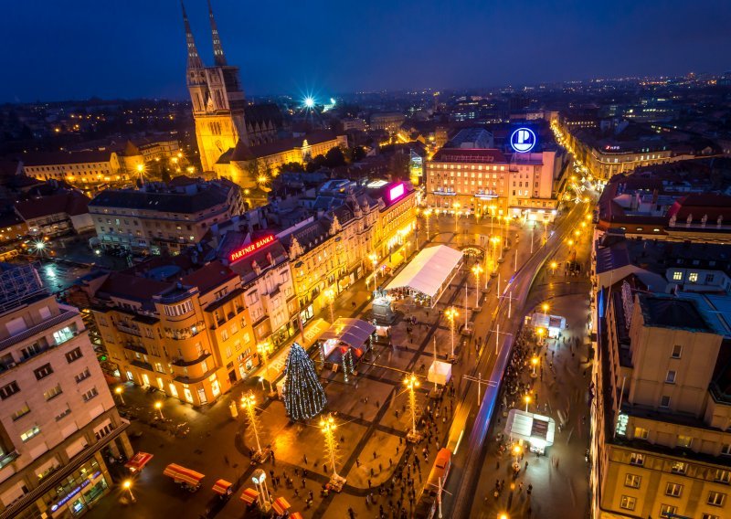 Ultimativni vodič za Advent u Zagrebu: Sve lokacije koje vrijedi posjetiti na jednom mjestu