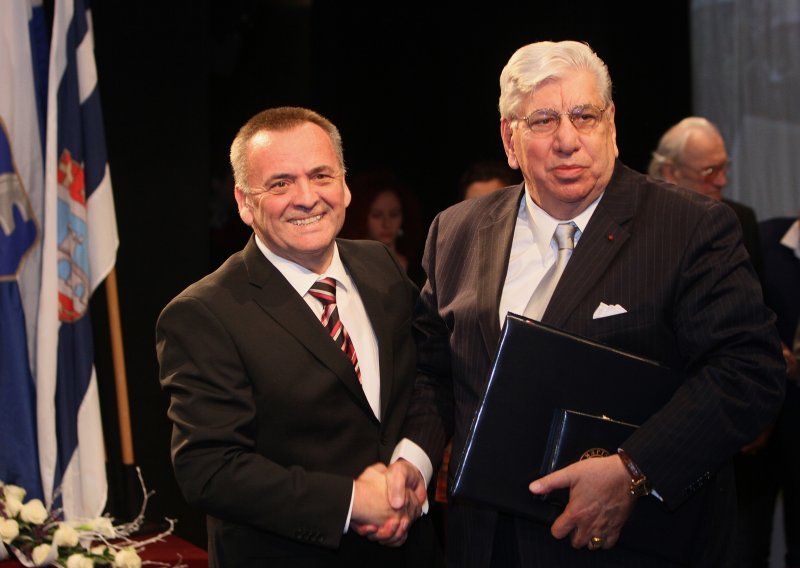 Osječki gradonačelnik od Grabar Kitarović dobio novi zadatak, ispričao nam je kako ga planira obaviti