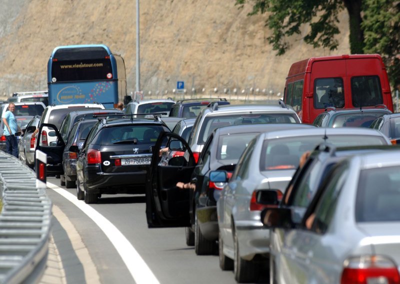 Što nas čeka ako sindikati blokiraju državni sustav?