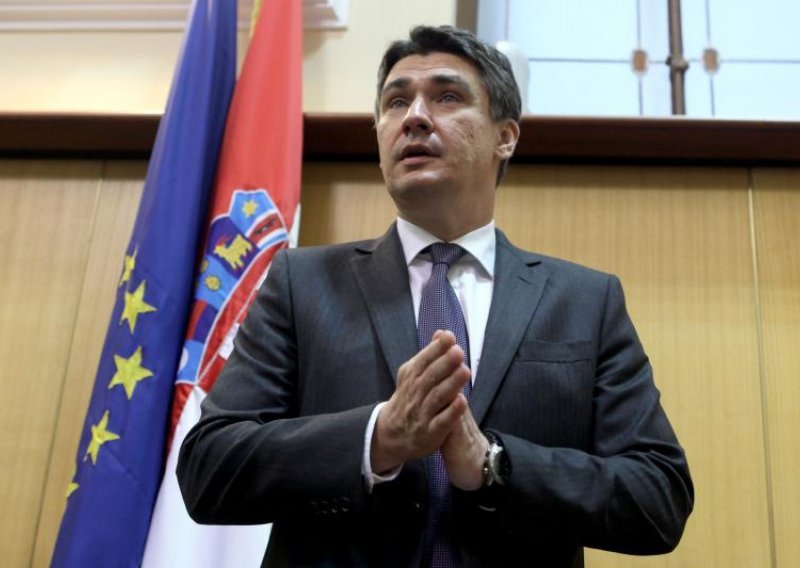 Milanovic says will insist on border agreement ratification