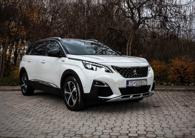 Peugeot 5008 2.0 HDi GT Line - chic SUV
