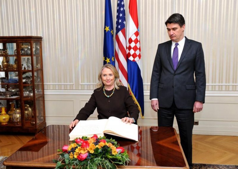 Hillary Clinton u Vladi s Milanovićem i Vesnom Pusić