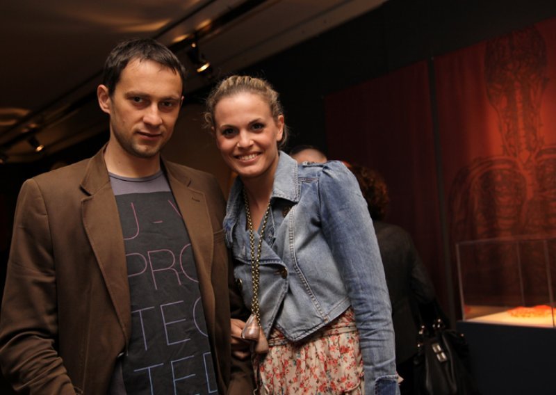 Nevena Rendeli se vratila mužu