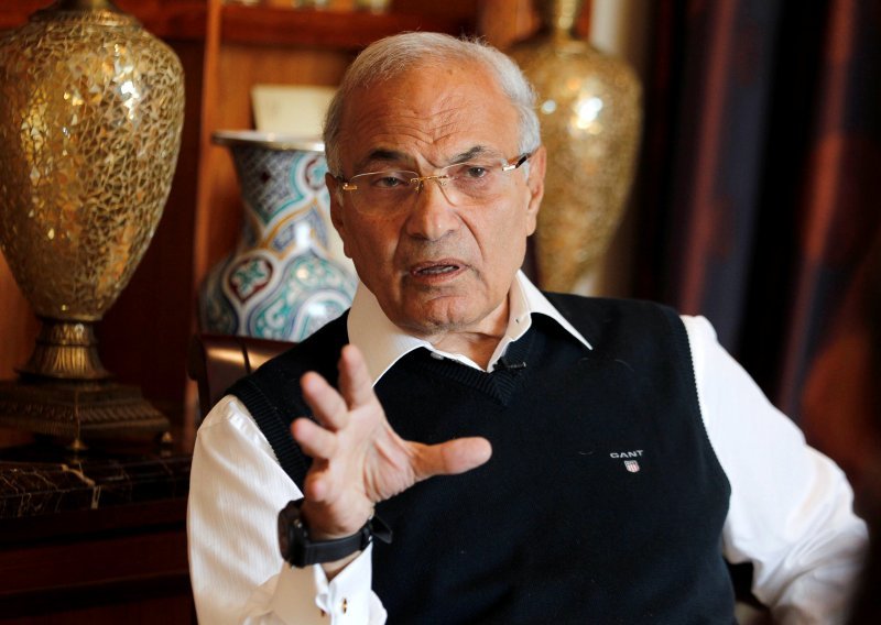 Nestao bivši egipatski premijer Ahmed Šafik