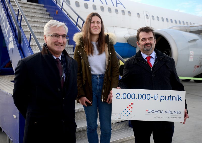 Croatia Airlines dočekao dvomilijuntu putnicu u 2017.
