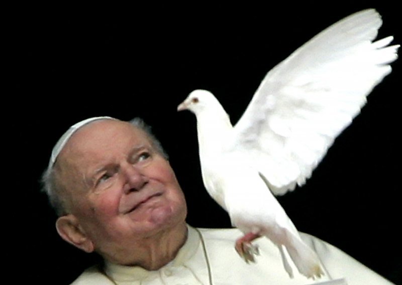 Papa Wojtyla bit će svetac u listopadu